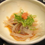 御二九と八さい はちべー - アキレス腱のポン酢和え