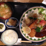 洋食の店ITADAKI - ハンバーグセット