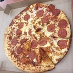 Little Ceasars - 今回もサラミｗ