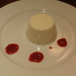 イゾラ スメラルダ - 自家製ドルチェ