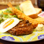 すなば煮込みランチ 600円