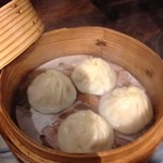 紅紅火火 - 小籠包