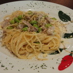 POSTI - 本日のパスタ、鶏肉と枝豆のパスタ(クリームソース)