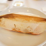 ブラッセリー ラシュレ - 魚料理は紙包み焼きです。開けるとクミンの風味が！