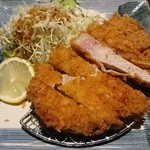魚沼釜蔵総本店 - ジャンボとんかつ膳アップ
