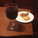 名曲・珈琲 麦 - イブニングセット（1000円）のオードブルとワイン