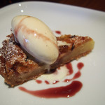 ザ・ガーデンオリエンタル・大阪 - ランチ 友人が食べた季節のタルト(イチジク)