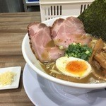 ラー麺 陽はまた昇る - 鶏豚骨