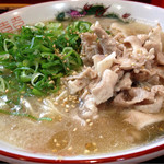 とんこつらーめん ひかり - 2015年8月11日火曜日限定
      冷やし豚骨らーめん