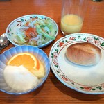 山の神温泉　優香苑 - 朝食バイキング②♪