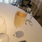 ラ・トルテュ - 泡