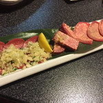 肉匠迎賓館 - 塩タンの盛合せ