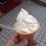 風見鶏本舗 - 風見鶏チーズケーキソフトクリーム