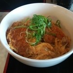 荒木伝次郎 - 私達にとっては、ミニじゃ無いけど美味しいカツ丼