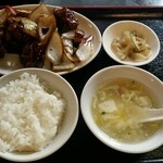 七福家 - 黒酢の酢豚定食（２０１５年９月）