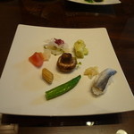 鶴雅ビュッフェダイニング札幌 - ３回目、オクラがやばい