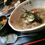 Sumibiyakiniku Suteki Kojon - 冷麺にはビビンバがついてます