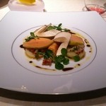 ベージュ アラン・デュカス 東京 - 