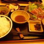 おんじき家ふうど - 日替り定食（よこわたたき、肉みそ揚げ豆腐）