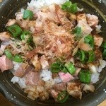 極麺 青二犀 - 大人のチャーシュー丼300円