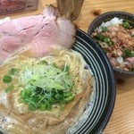 極麺 青二犀 - このビジュアルいいね^ ^