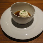 マルティーニのジュレとペドロヒメネス風味のクリームチーズ