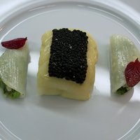 ロオジエ - 甘鯛のヴァプール、キャビア添え、かぶのラメル