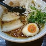 かわいさん家 - 京都とりがらしょうゆラーメン