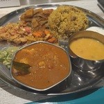 Ｂ定食（鮭ハラスのカレー）（カード付）