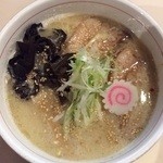 塩ラーメン750円