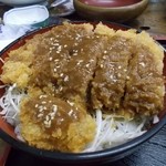 にく友食堂 - にく友丼750円