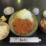 Okamura - 三元豚とんかつ定食（ごはん半分）　950円