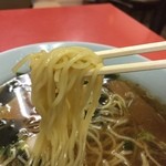 中華料理　甘太樓 - 黄色い細麺です