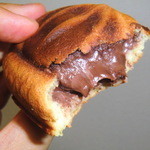 けんけん山 - チョコ（断面）