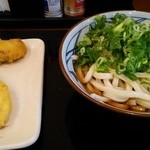 丸亀製麺 - ぶっかけ
      レンコン天
      かしわ天かな？