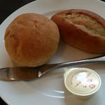 ボンジュール - ランチのパン