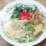 Menya Kinsenken Honten - とんこつラーメン