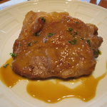 ル・シズィエム・サンス・ドゥ・オエノン カフェ・バー - メイン：豚肉ソテーロックフォールソース