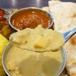 あっぷーがる - シーフードカレー