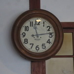 Shirakabe Kurabu - 銀行創業当時のままの掛け時計