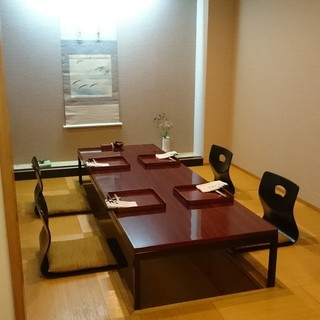 【接待・会食に】6名様迄堀ごたつの個室