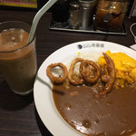 CoCo壱番屋 - ハーフポークいかカレー ＋ スクランブルエッグ