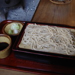 蕎麦 ひさ霧 - 上品な艶あるせいろそば