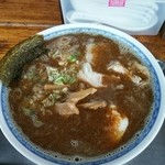 らーめん大吉 - 煮干しとんこつ醤油ラーメン