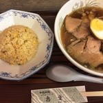 恵愛 - この日のランチは叉焼麺と半炒飯でした。