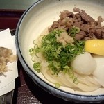 讃岐屋 雅次郎 - 和牛肉温玉ぶっかけ＆まいたけ天