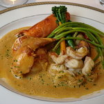 ラトラス - オマール海老とボタン海老