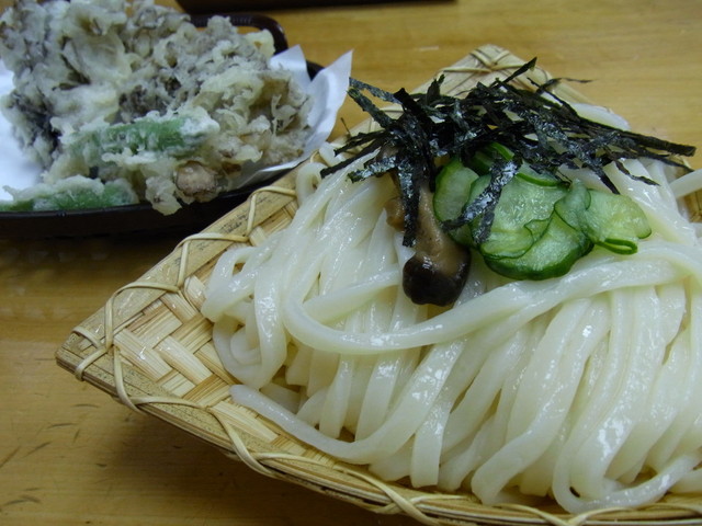 街道 水沢 うどん