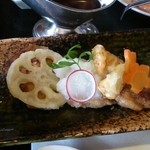 デジャヴ - 大根おろし照焼きソースのハンバーグ（国産牛肉＆豚肉の２度挽きハンバーグ）