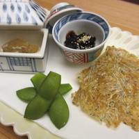 錦水 - 箸休め：畳鰯、磯海苔海月、茶豆、子持ち昆布、海鼠腸掛け